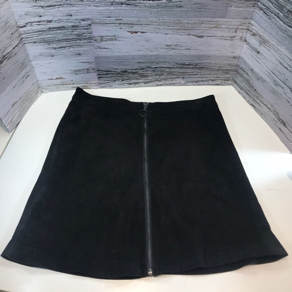 𝅺icone Simons Black Suede A Line Skirt Full front zipped Petite Small